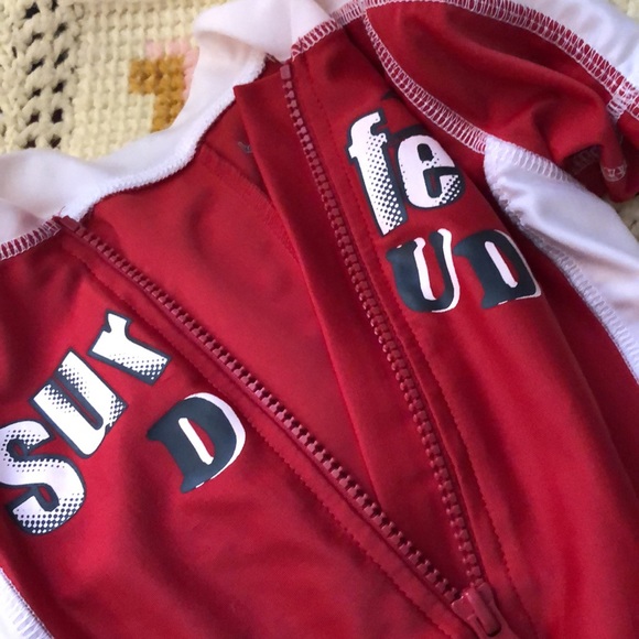 Koala Kids Rashguard swimsuit SPF 50+ front zip Surfer Dude red & white 18M - Picture 7 of 7